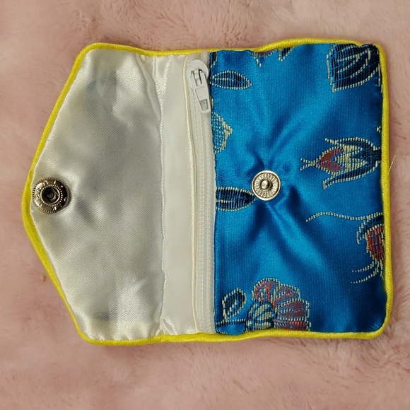 Bundle of 3 Japanese Chinese bags blue gold red NWNT - Picture 6 of 8